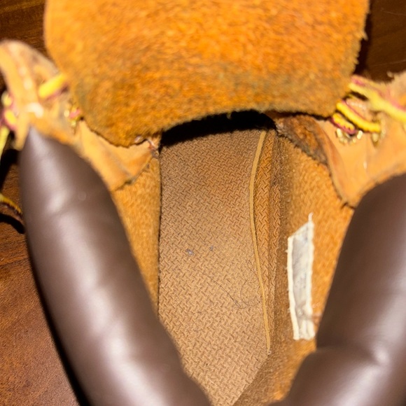 TIMBERLAND Boots - Picture 5 of 9